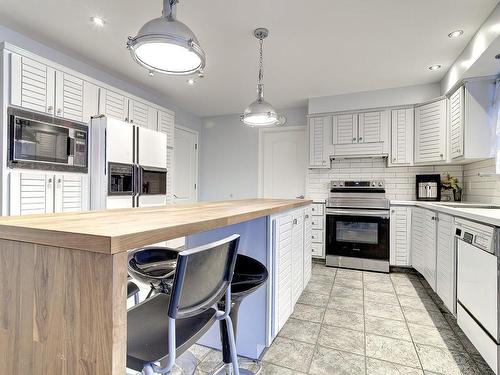 Cuisine - 1185 Place Santerre, Brossard, QC - Indoor Photo Showing Kitchen