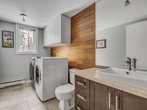 Salle de bains - 958 Rue De La Rivière, Québec (Sainte-Foy/Sillery/Cap-Rouge), QC - Indoor Photo Showing Laundry Room