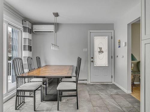 Salle Ã  manger - 958 Rue De La Rivière, Québec (Sainte-Foy/Sillery/Cap-Rouge), QC - Indoor Photo Showing Dining Room