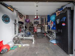 Garage - 