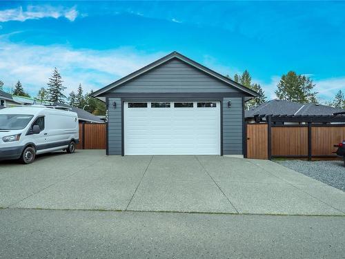 2622 Steele Cres, Courtenay, BC 