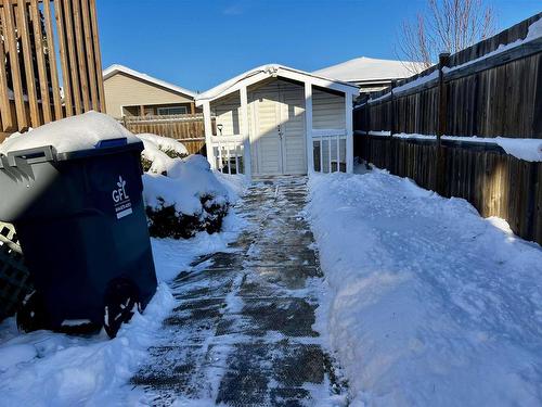 719 Porcupine Boulevard, Thunder Bay, ON - Outdoor