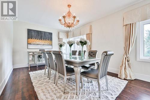 471 Country Club Crescent, Mississauga, ON - Indoor Photo Showing Dining Room