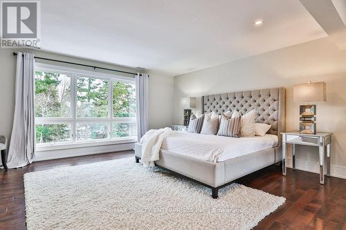 471 Country Club Crescent, Mississauga, ON - Indoor Photo Showing Bedroom