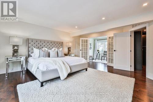 471 Country Club Crescent, Mississauga, ON - Indoor Photo Showing Bedroom