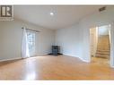 597 Burns Street, Penticton, BC  - Indoor Photo Showing Living Room 