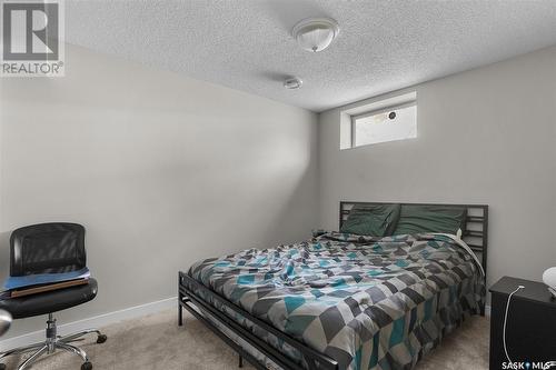 50 Richmond Crescent, Saskatoon, SK - Indoor Photo Showing Bedroom