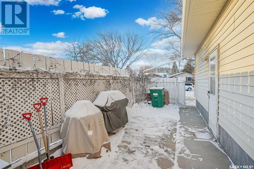 50 Richmond Crescent, Saskatoon, SK - Outdoor