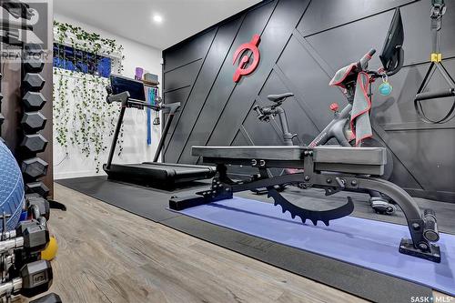 5126 Anthony Way, Regina, SK - Indoor Photo Showing Gym Room