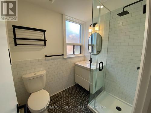 101 - 5 High Park Boulevard, Toronto, ON - Indoor Photo Showing Bathroom