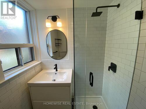 101 - 5 High Park Boulevard, Toronto, ON - Indoor Photo Showing Bathroom