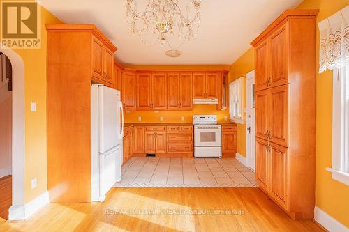 1 Charles Jackson Avenue, Ottawa, ON - Indoor Photo Showing Kitchen