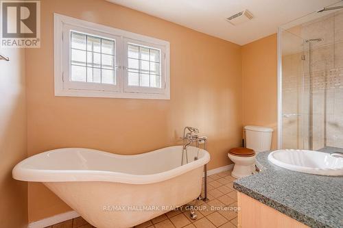 1 Charles Jackson Avenue, Ottawa, ON - Indoor Photo Showing Bathroom