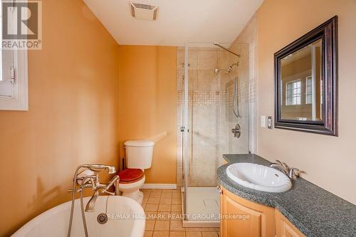 1 Charles Jackson Avenue, Ottawa, ON - Indoor Photo Showing Bathroom