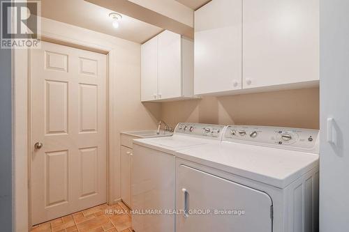 1 Charles Jackson Avenue, Ottawa, ON - Indoor Photo Showing Laundry Room