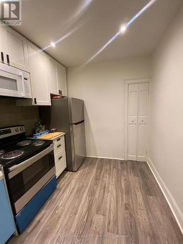 342 Glenholme Avenue, Toronto, ON - Indoor Photo Showing Kitchen