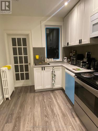 342 Glenholme Avenue, Toronto, ON - Indoor Photo Showing Kitchen