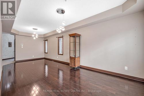 3120 Velmar Drive, Mississauga, ON - Indoor Photo Showing Other Room