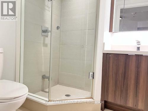 319 - 1 Edgewater Drive, Toronto, ON - Indoor Photo Showing Bathroom