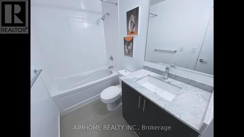 1201 - 260 Sackville Street, Toronto, ON - Indoor Photo Showing Bathroom