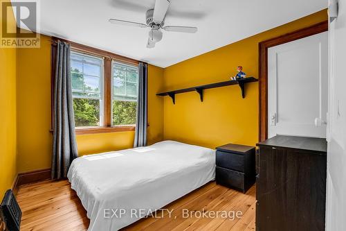 81 Mill Street, Richmond Hill, ON - Indoor Photo Showing Bedroom