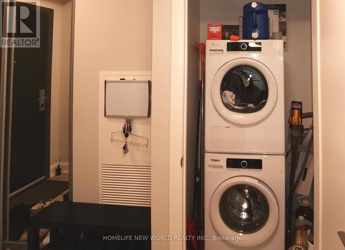 2007 - 38 Water Walk Drive, Markham, ON - Indoor Photo Showing Laundry Room