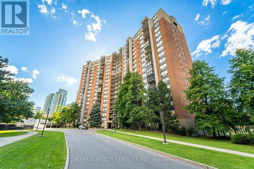 1604 - 20 Mississauga Valley Boulevard, Mississauga, ON - Outdoor With Facade