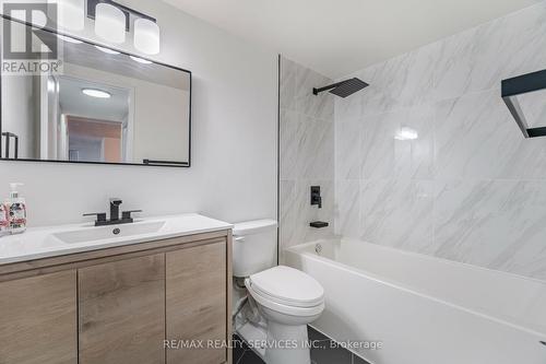 1604 - 20 Mississauga Valley Boulevard, Mississauga, ON - Indoor Photo Showing Bathroom