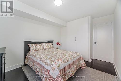 1604 - 20 Mississauga Valley Boulevard, Mississauga, ON - Indoor Photo Showing Bedroom