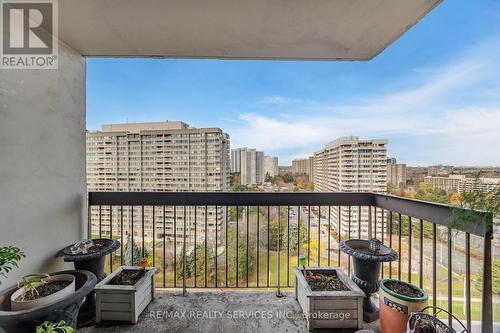 1604 - 20 Mississauga Valley Boulevard, Mississauga, ON - Outdoor With Exterior