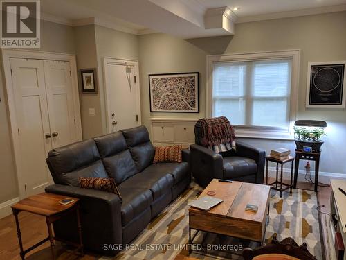 1 - 182 Indian Grove, Toronto, ON - Indoor Photo Showing Living Room