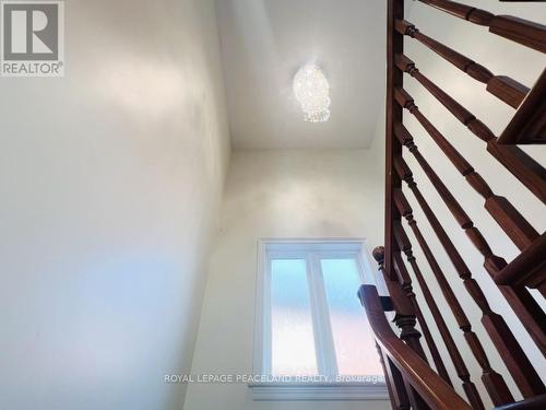 24 Hazelton Avenue, Hamilton, ON - Indoor Photo Showing Other Room