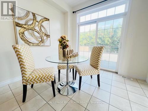 24 Hazelton Avenue, Hamilton, ON - Indoor Photo Showing Dining Room