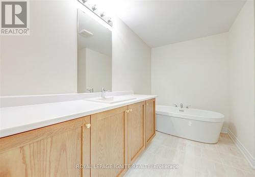 2894 Shortreed Gardens, Pickering, ON - Indoor Photo Showing Bathroom