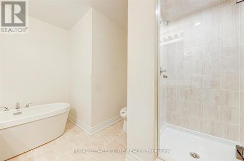 2894 Shortreed Gardens, Pickering, ON - Indoor Photo Showing Bathroom