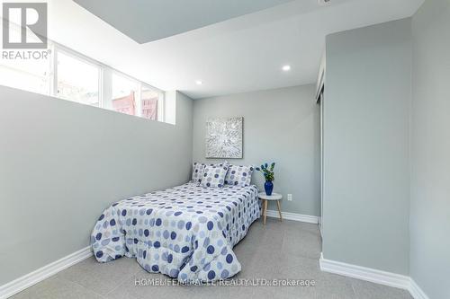 45 Sugarhill Drive, Brampton, ON - Indoor Photo Showing Bedroom