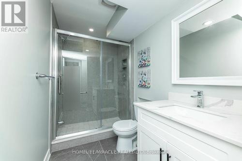 45 Sugarhill Drive, Brampton, ON - Indoor Photo Showing Bathroom