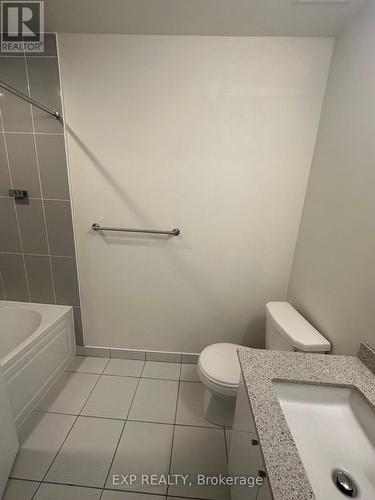 308 - 35 Watergarden Drive, Mississauga, ON - Indoor Photo Showing Bathroom