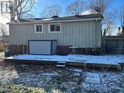 826 Sandy Bay Road, Haldimand, ON - Outdoor