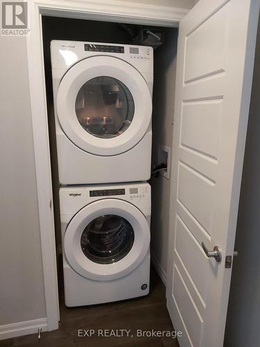 303 - 35 Kingsbury Square, Guelph, ON - Indoor Photo Showing Laundry Room