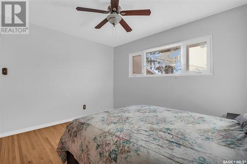 18 Hoeschen Crescent, Saskatoon, SK - Indoor Photo Showing Bedroom