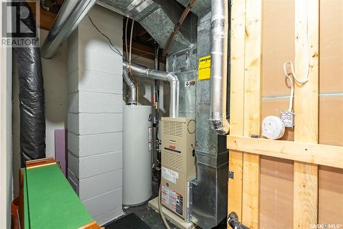 18 Hoeschen Crescent, Saskatoon, SK - Indoor Photo Showing Basement