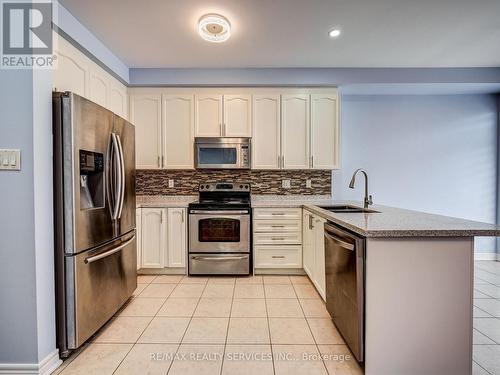 114 Rocky Point Crescent, Brampton, ON - Indoor Photo Showing Kitchen With Double Sink