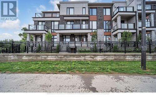 53 - 70 Knotsberry Circle, Brampton, ON - Outdoor With Facade