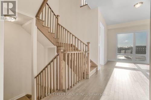 3045 Meadowridge Drive, Oakville, ON - Indoor Photo Showing Other Room