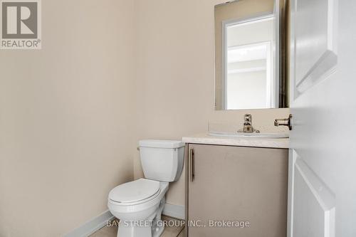 3045 Meadowridge Drive, Oakville, ON - Indoor Photo Showing Bathroom