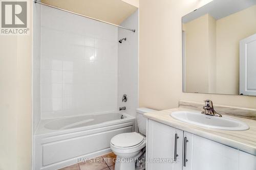 3045 Meadowridge Drive, Oakville, ON - Indoor Photo Showing Bathroom