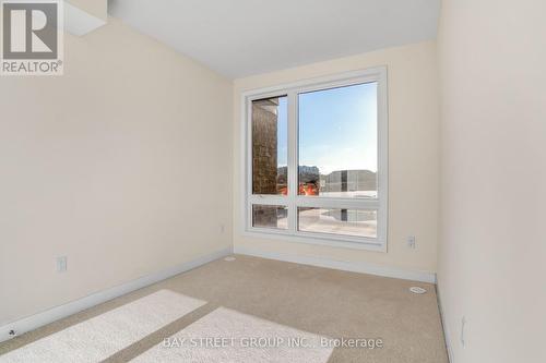 3045 Meadowridge Drive, Oakville, ON - Indoor Photo Showing Other Room