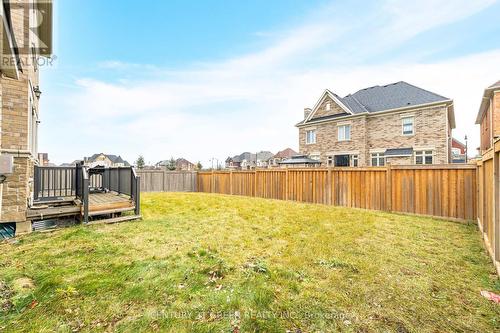 20 Foothills Crescent, Brampton, ON - Outdoor