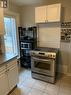 Upper - 129 Grant Avenue, Hamilton, ON  - Indoor Photo Showing Kitchen 